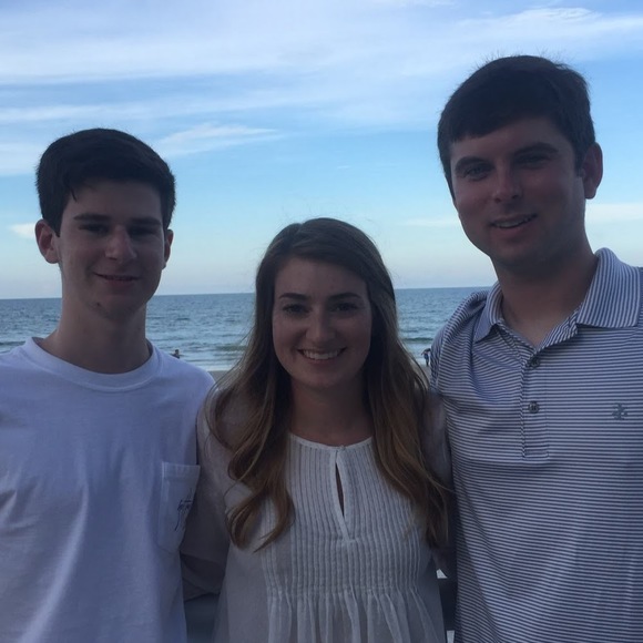 Meet your Posher, Barbara - Picture 2 of 2